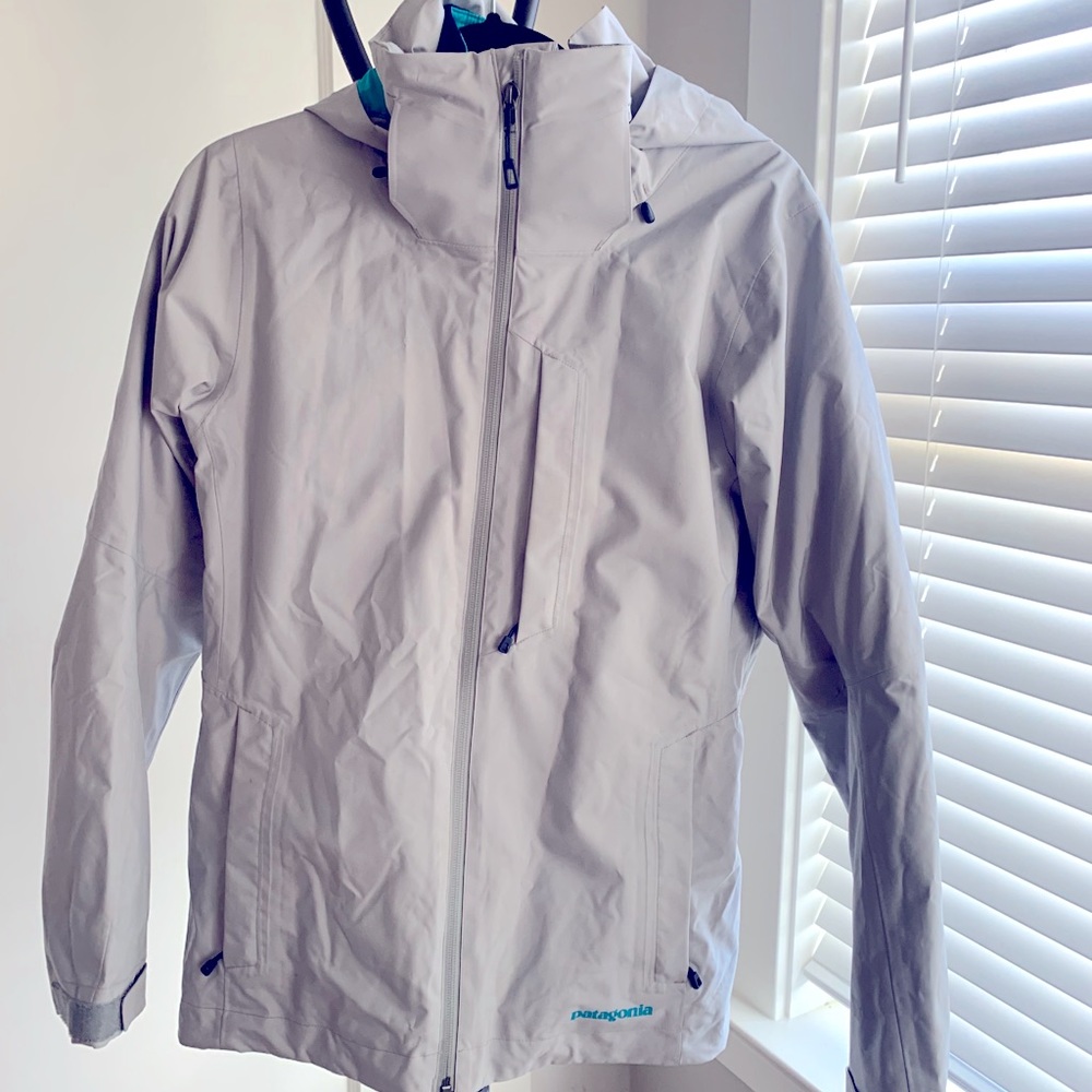 Patagonia 3-in-1 Snowbelle Jacket nwot